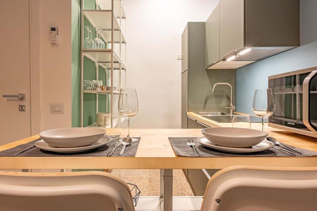 Guest Planet - Cozy Housing Porta Romana M3 Milan Luaran gambar