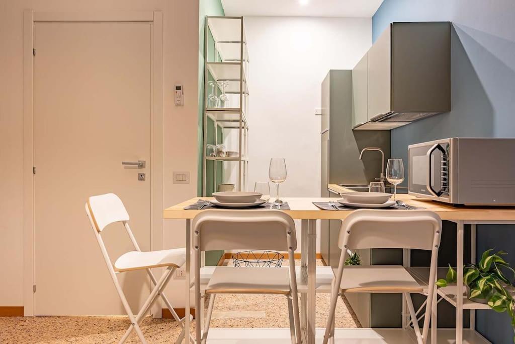 Guest Planet - Cozy Housing Porta Romana M3 Milan Luaran gambar